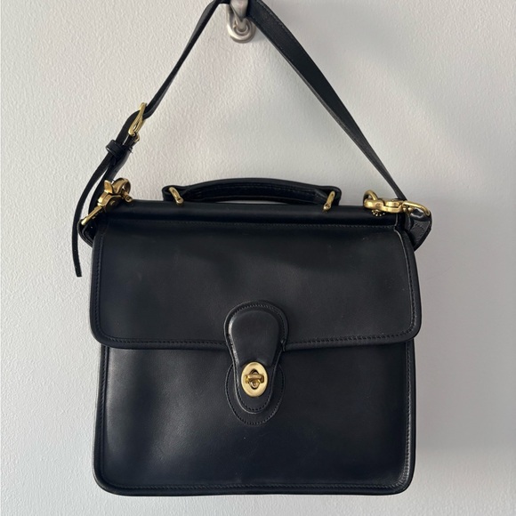 Handbags - Vintage COACH Willis Leather Crossbody Bag Black